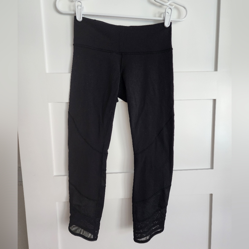Lululemon Emerge Renew Crop Legging Size 4
